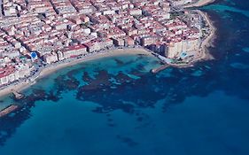 Rumoholidays Sea Views, Wifi Apartment In Calle Almudena
