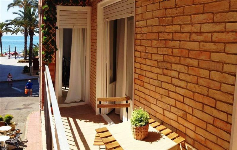 Rumoholidays Sea Views, Wifi Apartment In Calle Almudena Torrevieja Exterior foto