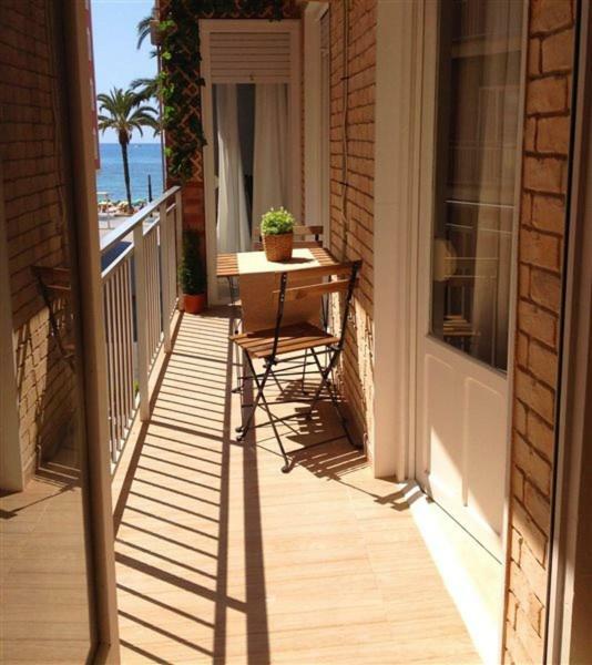 Rumoholidays Sea Views, Wifi Apartment In Calle Almudena Torrevieja Exterior foto